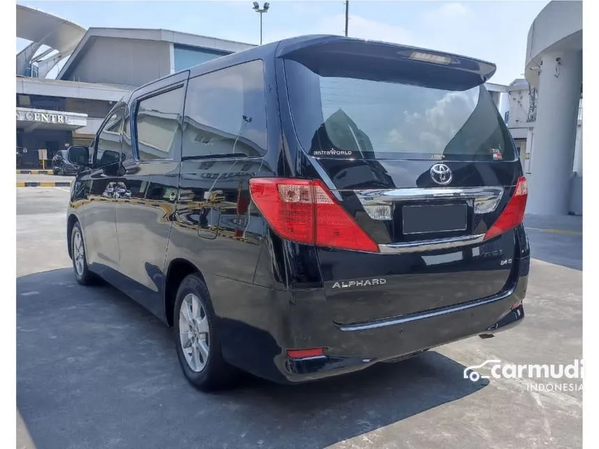 2011 Toyota Alphard G MPV