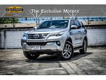 2017 Toyota Fortuner 2.4 (ปี 15-18) V SUV