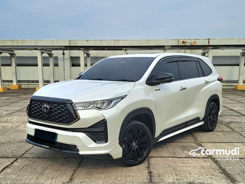 Toyota Kijang Innova Zenix 2023 Q HV TSS Modellista (Premium Color) 2.0 ...