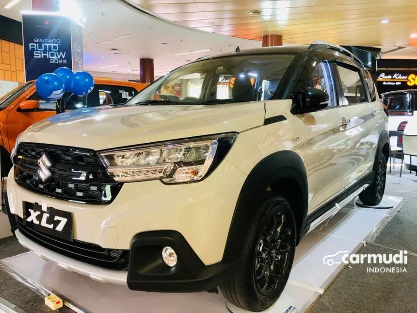 2025 Suzuki XL7 Beta Hybrid SUV