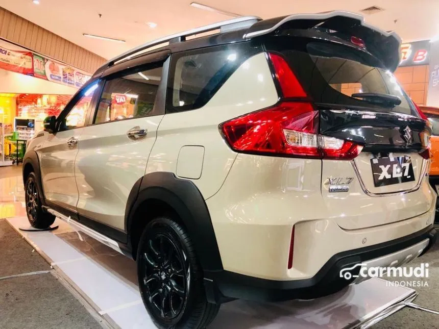 2025 Suzuki XL7 Beta Hybrid SUV