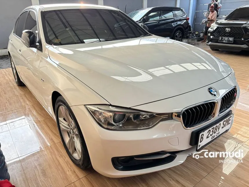 2014 BMW 320i Sport Sedan