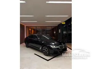 2022 BMW 520i 2.0 M Sport Sedan