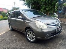 Nissan Grand Livina 1.5 SV metic 2012 ( TDP 5JT) tagan pertama dari baru