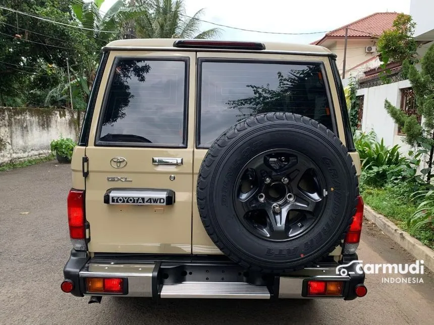 2025 Toyota Land Cruiser 70 GXL SUV