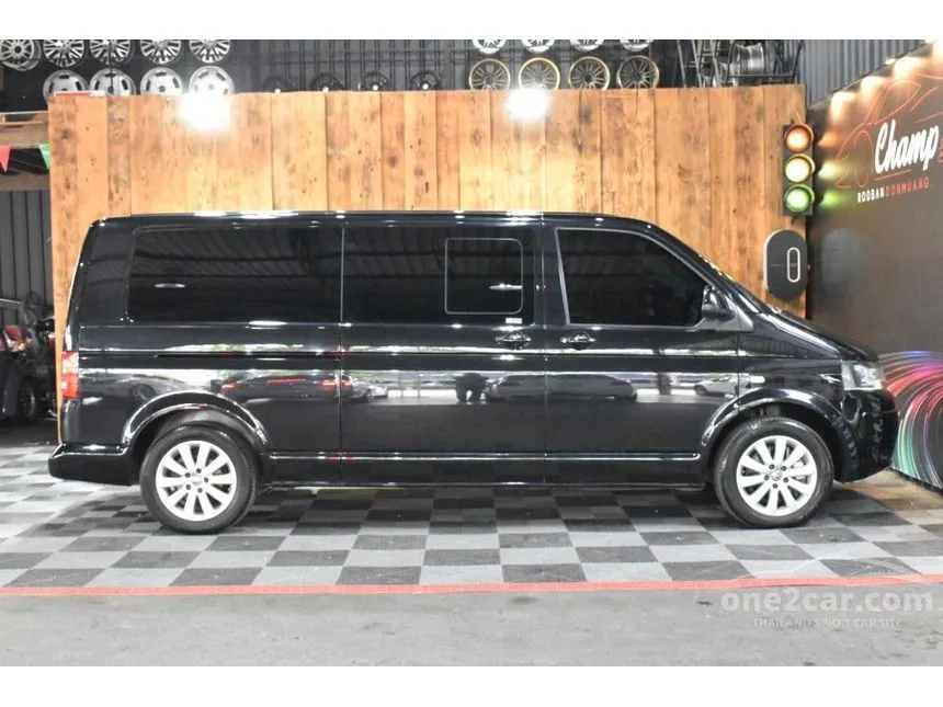 2014 Volkswagen CARAVELLE TDi Van