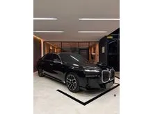 2024 BMW 735i 3.0 M Sport Sedan