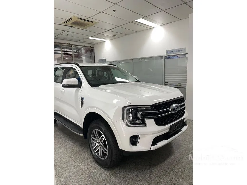 Jual Mobil Ford Everest 2024 XLT 2.0 di DKI Jakarta Automatic SUV Putih Rp 800.000.000