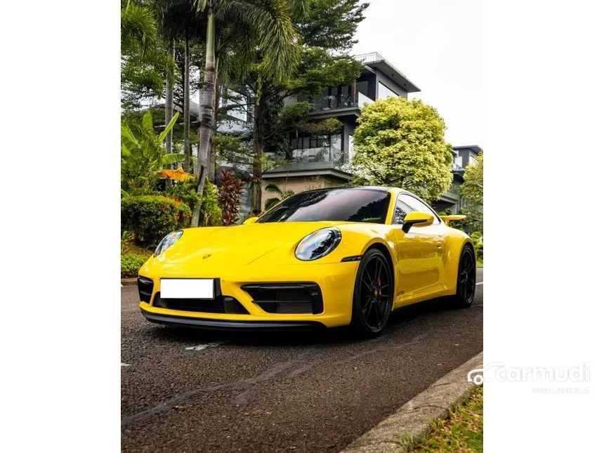 2022 Porsche 911 Carrera GTS Coupe