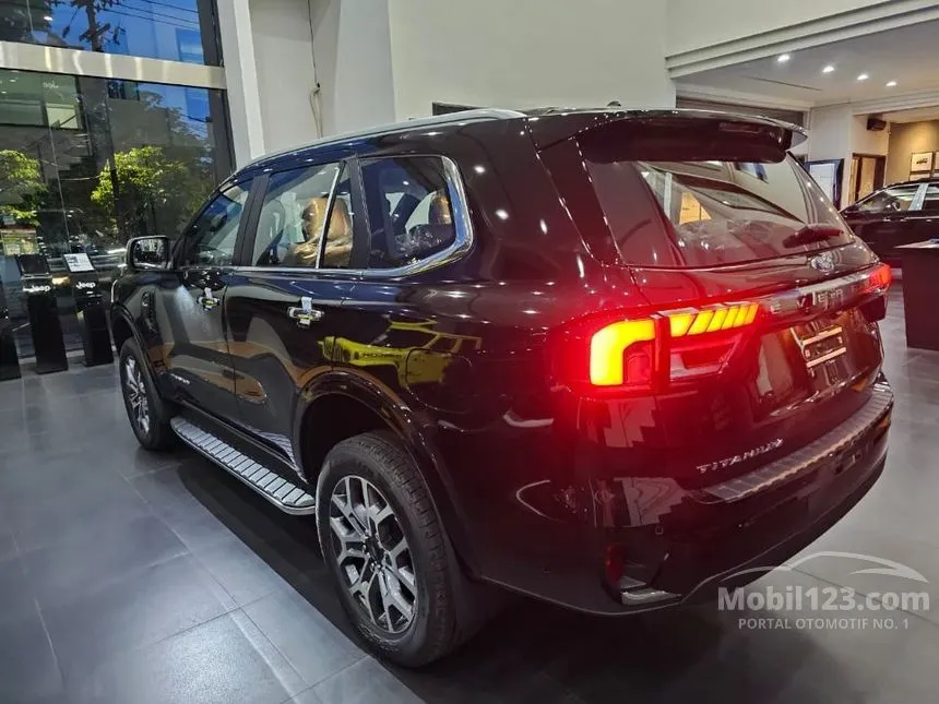 2025 Ford Everest Titanium SUV