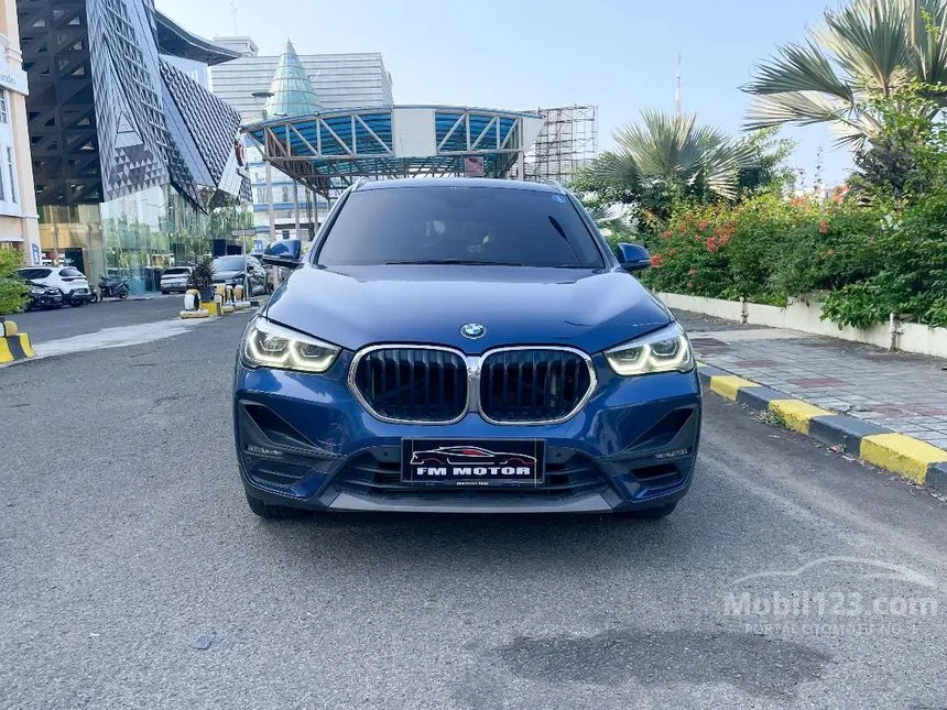 Jual Mobil BMW X1 2021 sDrive18i Dynamic 1.5 di DKI Jakarta Automatic SUV Biru Rp 445.000.000