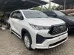 Jual Mobil Toyota Kijang Innova Zenix 2024 Modellista V HV 2.0 di Jawa Barat Automatic Wagon Putih Rp 533.600.000