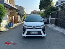 2018 Toyota Voxy 2.0 MPV Dp 13 Juta