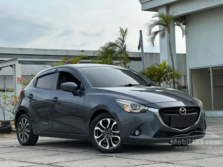 Jual Mobil Mazda 2 2015 R 1.5 di DKI Jakarta Automatic Hatchback Abu