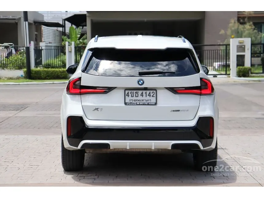 2024 BMW X1 xDrive30e M Sport SUV