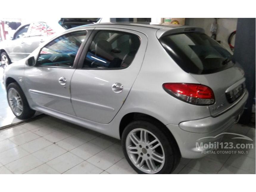 Jual Mobil  Peugeot  206  2002 XR 1 4 di Jawa Barat Automatic 