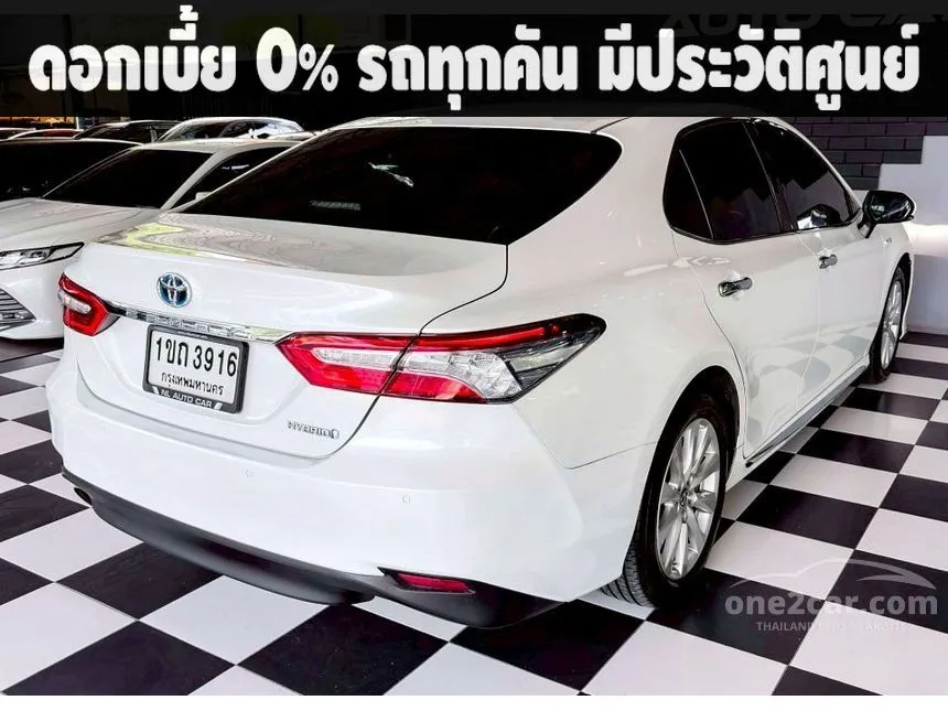 2020 Toyota CAMRY Hybrid Sedan