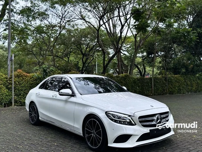 2019 Mercedes-Benz C200 EQ Boost Avantgarde Line Sedan