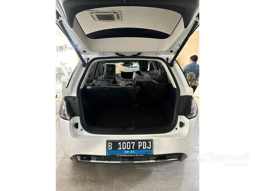 2024 Wuling Cloud EV EV Hatchback