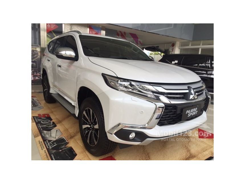 Jual Mobil  Mitsubishi Pajero  Sport  2019 Dakar  2 4 di DKI 