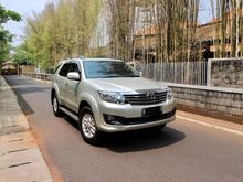 2011 Toyota Fortuner 2.7 G Luxury Tangan 1 DP minim Bisa