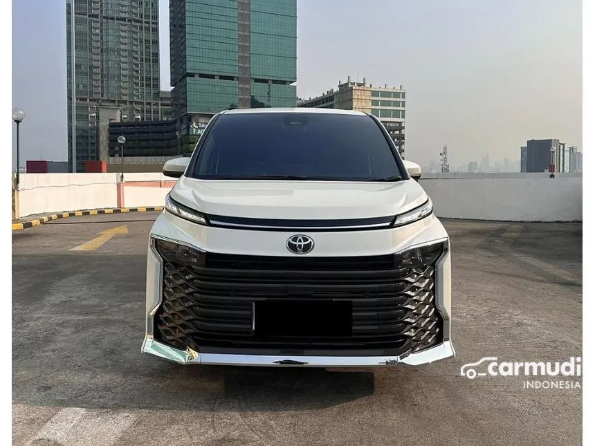 2024 Toyota Voxy Van Wagon