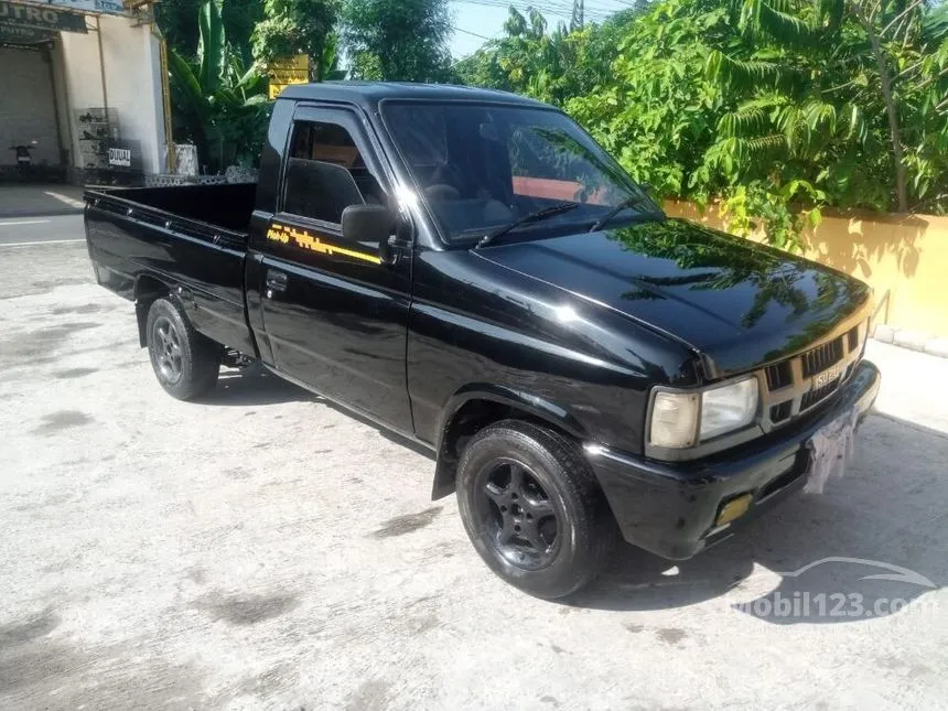 Jual Mobil Isuzu Pickup 2006 Standard Single Cab 2.5 di Jawa Timur Manual Pick