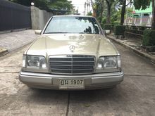 1996 Mercedes-Benz E200 2.0 W124 (ปี 85-96) Sedan AT