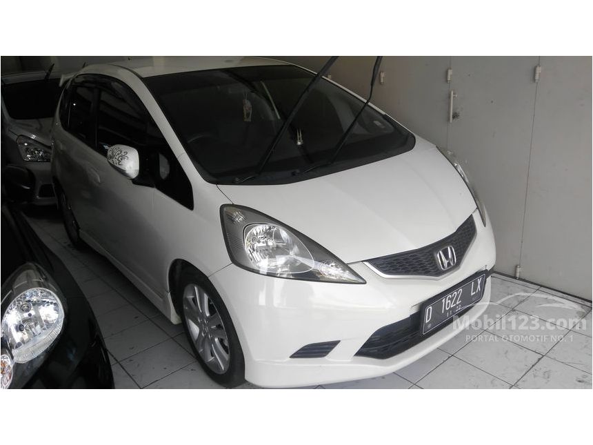 Jual Mobil  Honda Jazz 2009 RS 1 5 di  Jawa Barat Automatic 