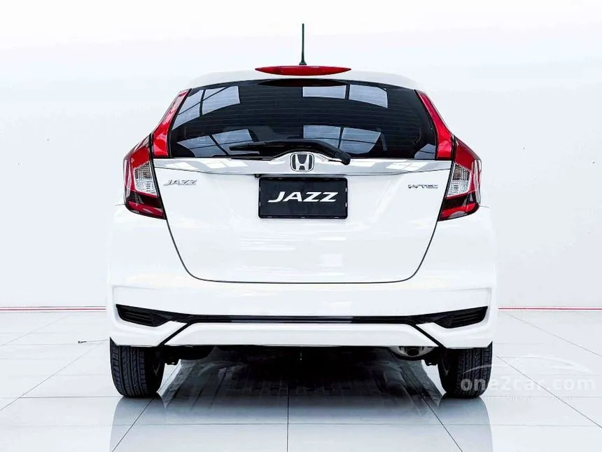 2018 Honda JAZZ V+ Hatchback
