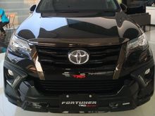 2020 Toyota Fortuner 2,4 TRD SUV