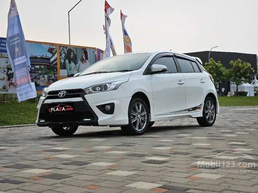 Jual Mobil Toyota Yaris 2016 TRD Sportivo 1.5 di Banten Automatic Hatchback Putih Rp 164.000.000