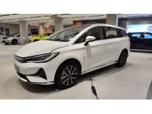 2025 BYD M6 0.0 Superior Captain 6-seater MPV