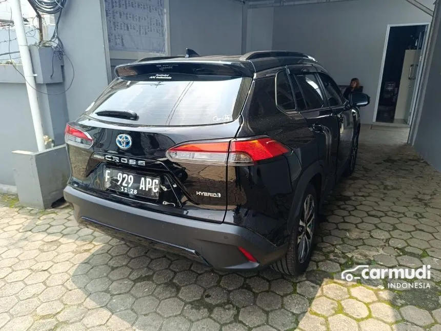 2023 Toyota Corolla Cross Hybrid SUV
