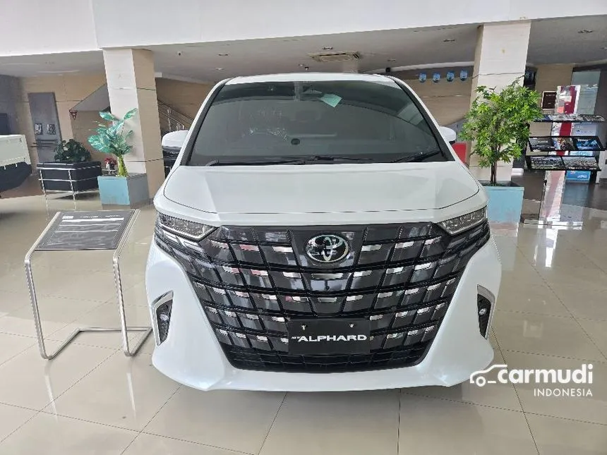 2024 Toyota Alphard HEV MPV