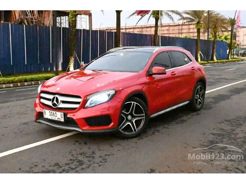 2015 Mercedes-Benz GLA200 AMG SUV