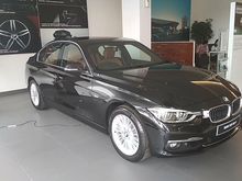2018 BMW 320i 2.0 Sport Sedan