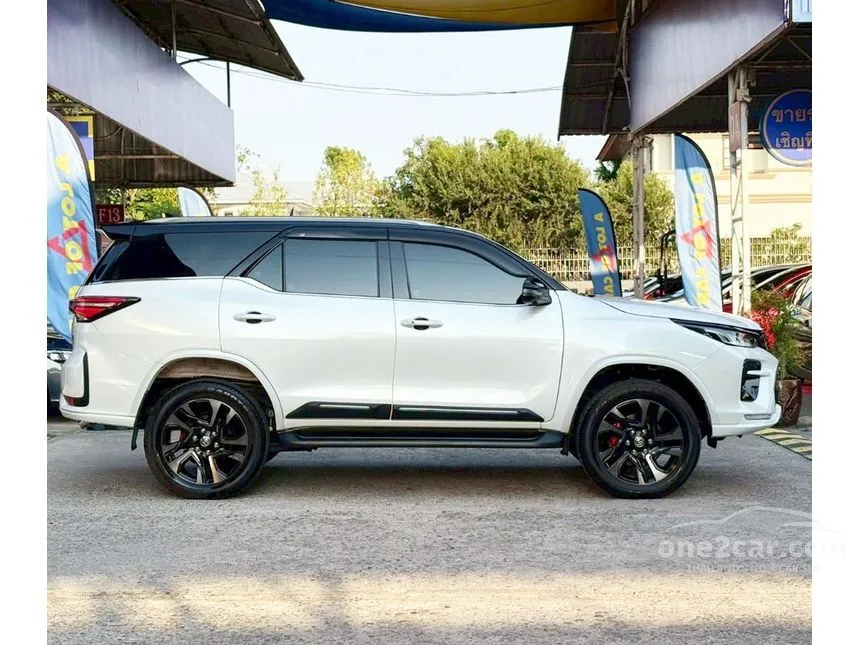 2024 Toyota FORTUNER GR Sport SUV