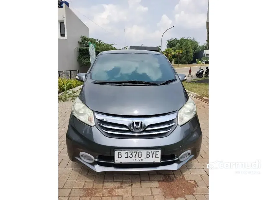 2013 Honda Freed S MPV