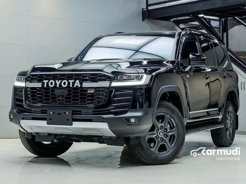 2024 Toyota Land Cruiser GR-S 70th Anniversary SUV