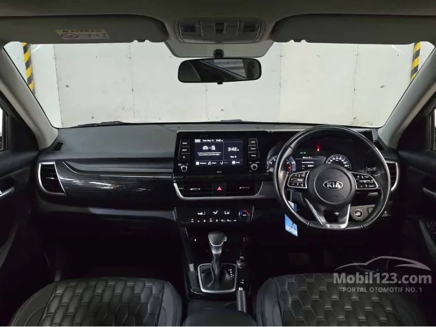2021 KIA Seltos EX+ SUV
