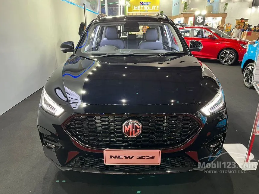 Jual Mobil MG ZS 2024 Magnify 1.5 di DKI Jakarta Automatic Wagon Hitam Rp 300.000.000