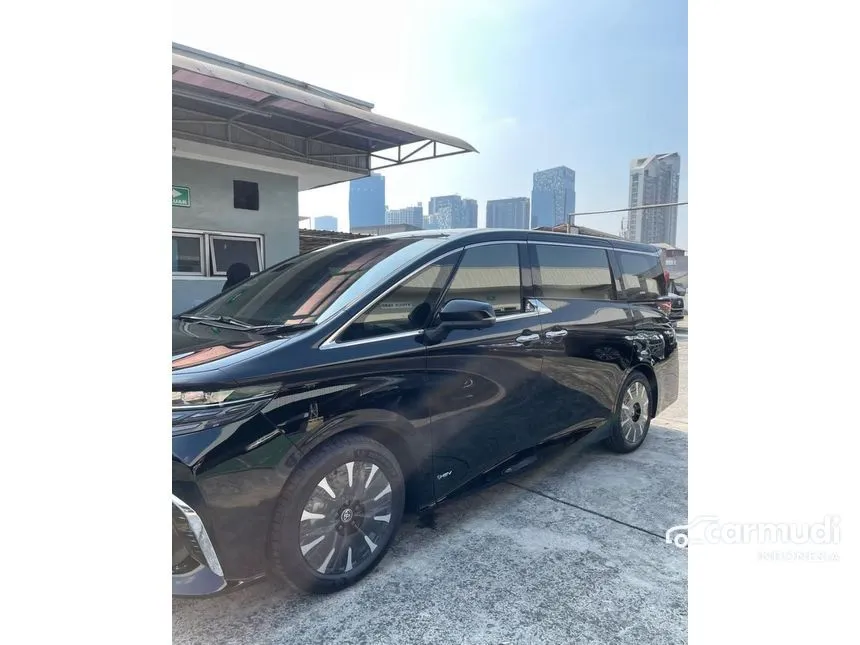2024 Toyota Alphard HEV (Non Premium Color) MPV