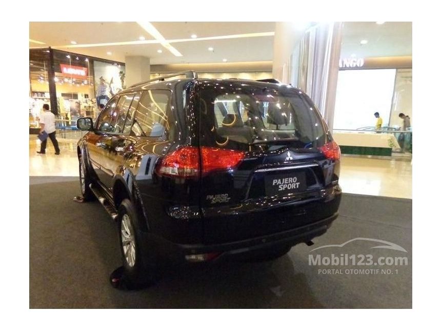 Jual Mobil  Mitsubishi Pajero Sport  2019 2 5L Diesel  NA 2 5 