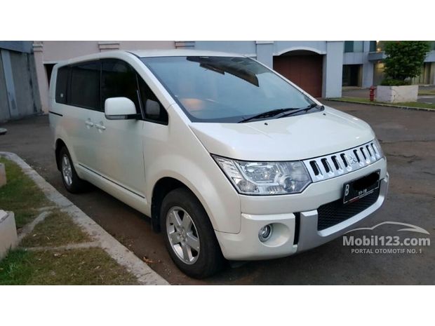 Delica - Mitsubishi Murah - 34 mobil bekas dijual - Mobil123