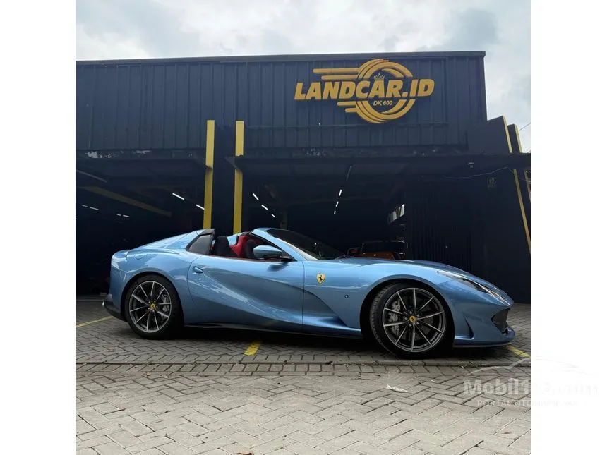 2025 Ferrari 812 GTS Convertible