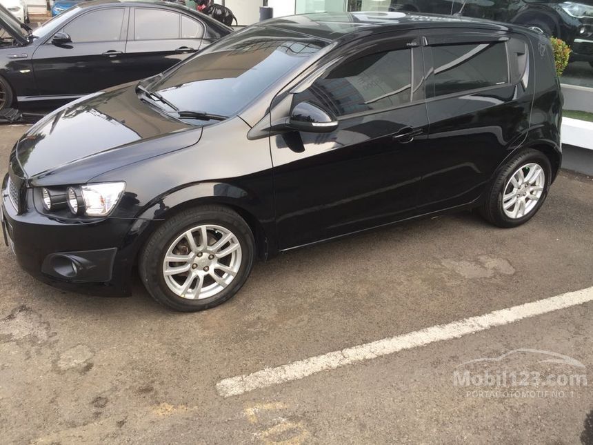 Jual Mobil  Chevrolet  Aveo  2014 LT 1 4 di DKI Jakarta 