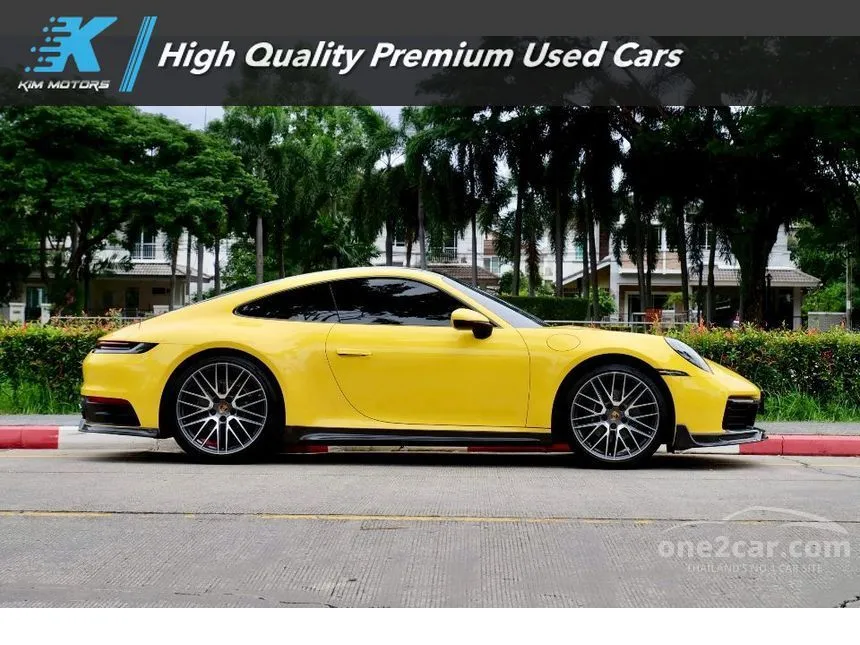 2022 Porsche 911 Carrera Coupe