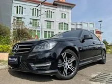 Low KM Like new Mercedes-Benz C200 1.8 Edition C Sedan 2014