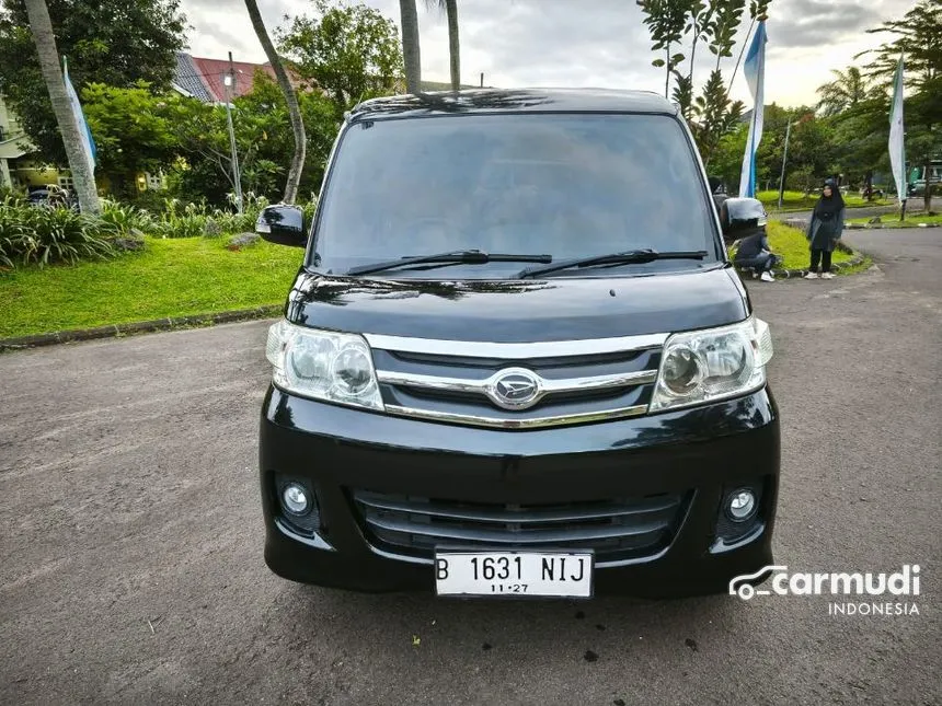 Jual Mobil Daihatsu Luxio 2011 X 1.5 di Banten Automatic Van Hitam Rp 102.000.000
